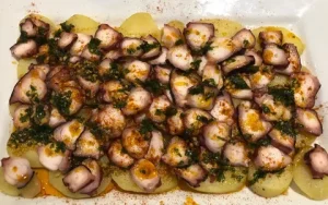 Lire la suite à propos de l’article 3 Recettes Faciles et Inratables pour Cuisiner le Poulpe