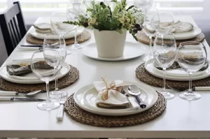 Lire la suite à propos de l’article Recevoir sans Stress : Le Guide des Plats de Poisson Qui Épatent vos Invités